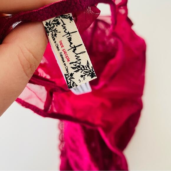 NEW FP FREE PEOPLE Sheer Mesh Racerback Lace Longline Bra Bralette Maroon Wine S - Picture 7 of 7